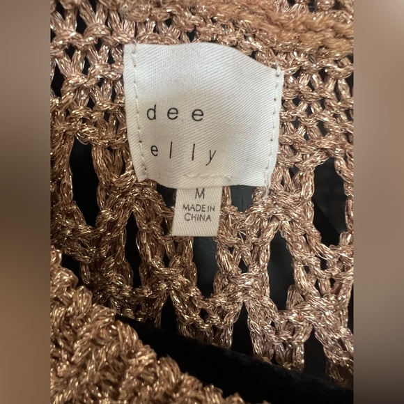 VICI Dee Elly Metallic Gold Crochet Maxi Dress, Size Medium - Picture 9 of 9